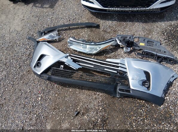 5TDZZRFH2KS298808 2019 TOYOTA HIGHLANDER Silver Սարքավորումների վահանակի տեսք