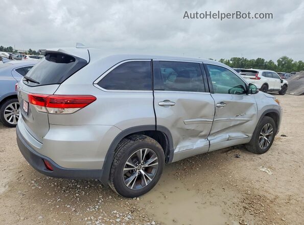 5TDZZRFH5HS190577 2017 TOYOTA HIGHLANDER Silver Trasero derecho