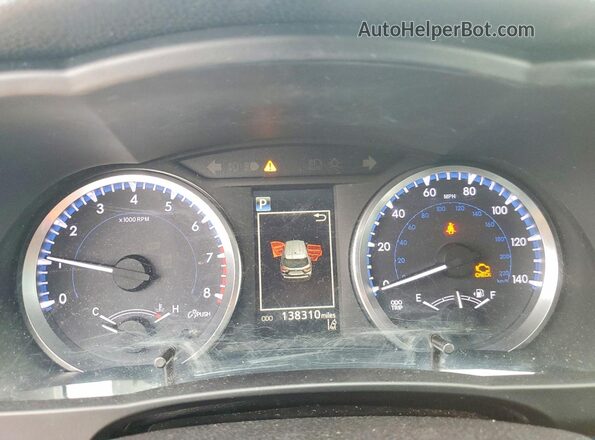 5TDZZRFH5HS190577 2017 TOYOTA HIGHLANDER Silver Vista del cuadro de instrumentos