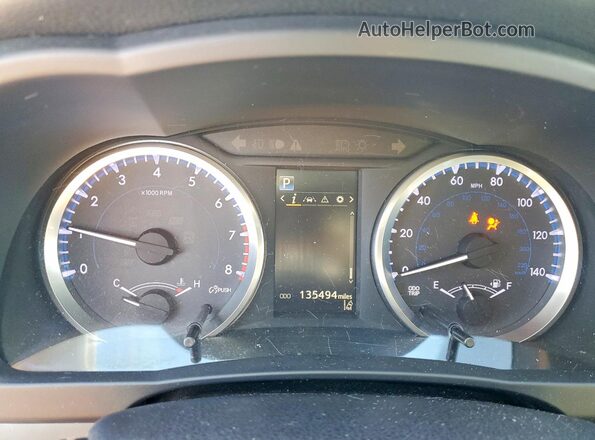 5TDZZRFH7JS239641 2018 TOYOTA HIGHLANDER Silver ხელსაწყოთა პანელის ხედი