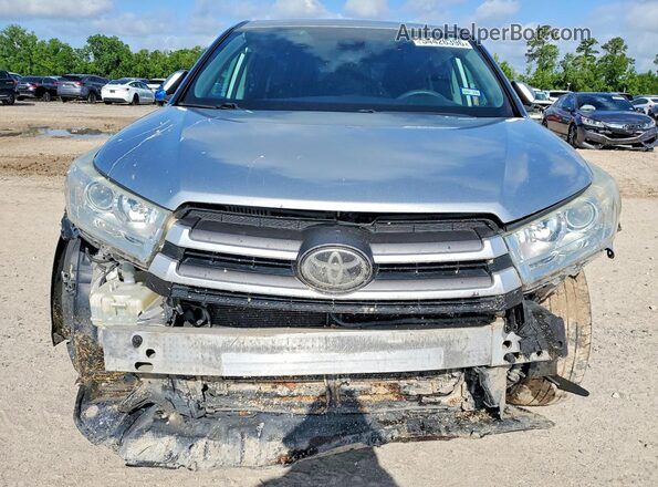 5TDZZRFH7JS239641 2018 TOYOTA HIGHLANDER Silver წინა ხედი