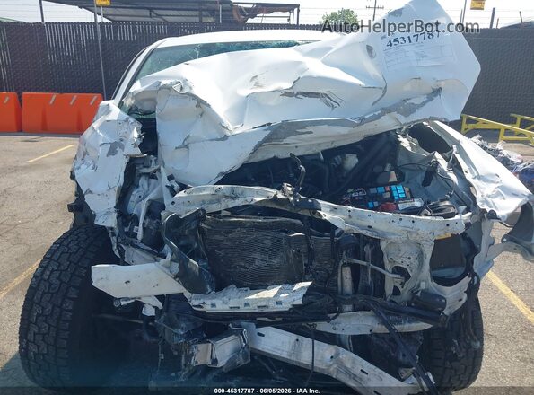 5TFAX5GN9LX173154 2020 TOYOTA TACOMA White Front view