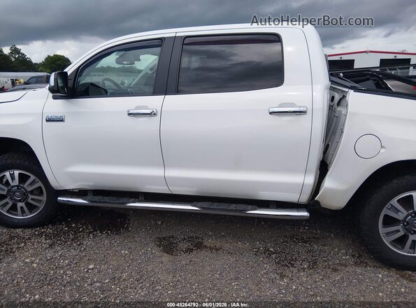 5TFAY5F17KX796489 2019 TOYOTA TUNDRA Белый Панорамный вид салона 360°