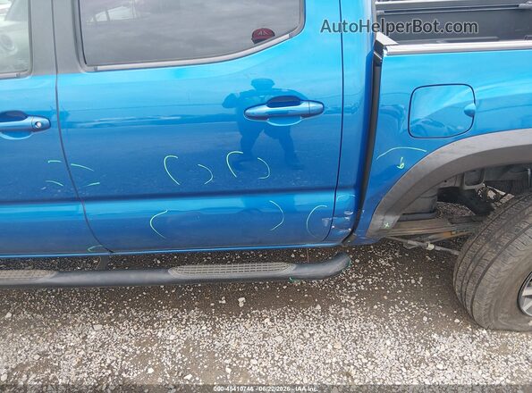 5TFAZ5CNXHX049224 2017 TOYOTA TACOMA Blue Front view