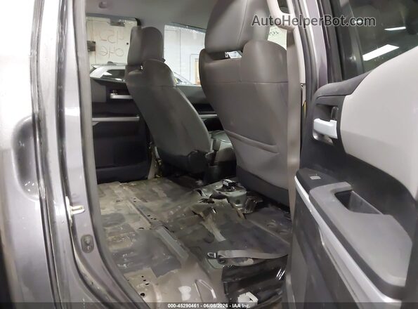 5TFBW5F19HX635869 2017 TOYOTA TUNDRA Gray Vista de la etiqueta del VIN