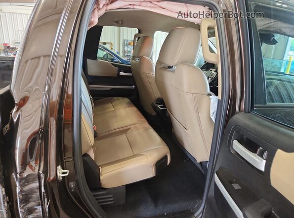 5TFBY5F11KX784360 2019 TOYOTA TUNDRA Brown Widok tylnych siedzeń