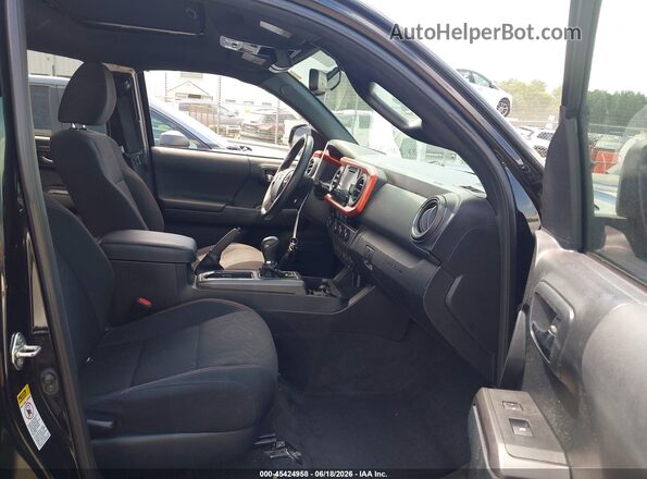 5TFBZ5DN5GX001373 2016 TOYOTA TACOMA Black Vista interior delantera