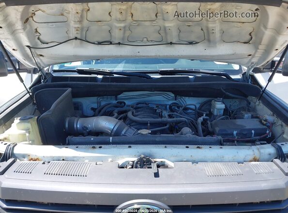 5TFCY5F12HX021910 2017 TOYOTA TUNDRA White Հետևի տեսք