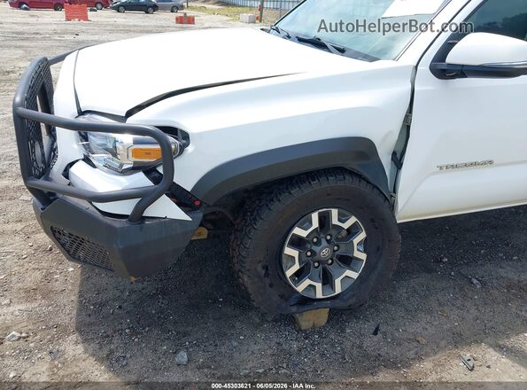 5TFCZ5AN2JX133328 2018 TOYOTA TACOMA White წინა ხედი