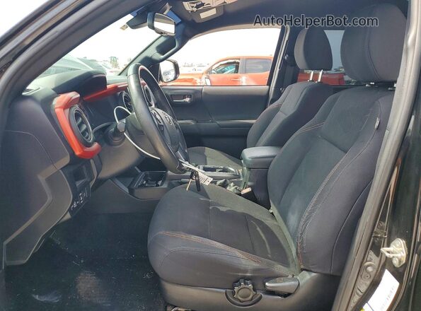5TFCZ5AN2KX199363 2019 TOYOTA TACOMA Black 