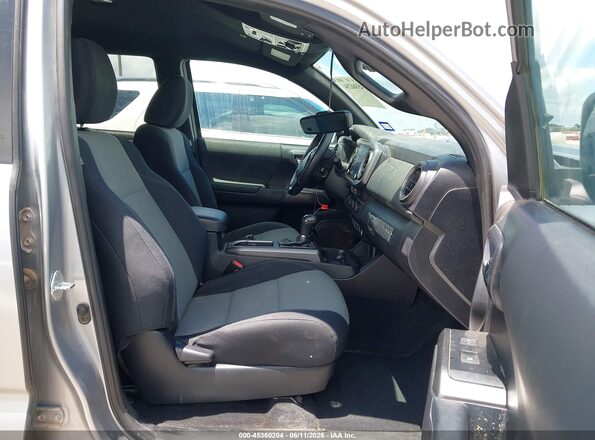 5TFCZ5AN3MX262652 2021 TOYOTA TACOMA Silver Вид салону спереду