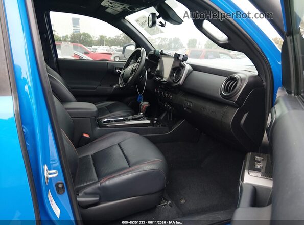 5TFCZ5AN5KX182976 2019 TOYOTA TACOMA Blue Front interior view