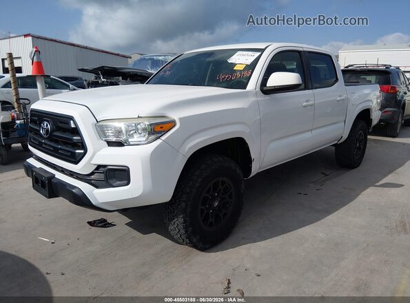 5TFCZ5AN7HX064338 2017 TOYOTA TACOMA Белый Передняя левая четверть