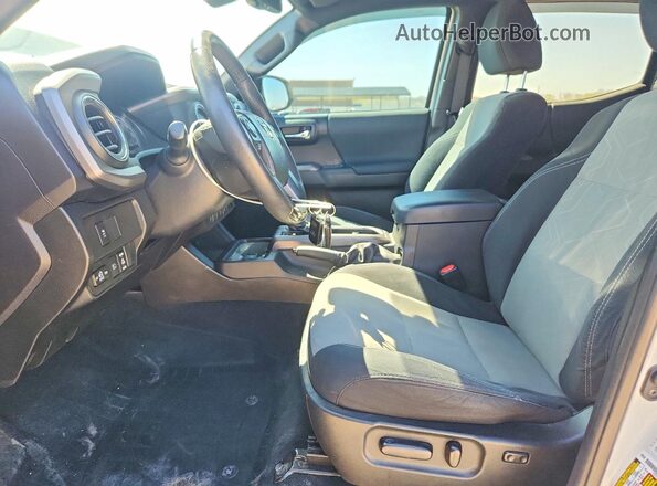5TFCZ5ANXMX246741 2021 TOYOTA TACOMA Белый Вид салона спереди