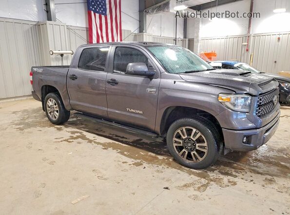 5TFDW5F10JX758409 2018 TOYOTA TUNDRA Gray Front right