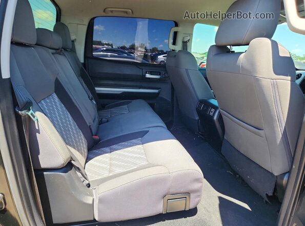 5TFDY5F11KX807628 2019 TOYOTA TUNDRA Black Vista de los asientos traseros