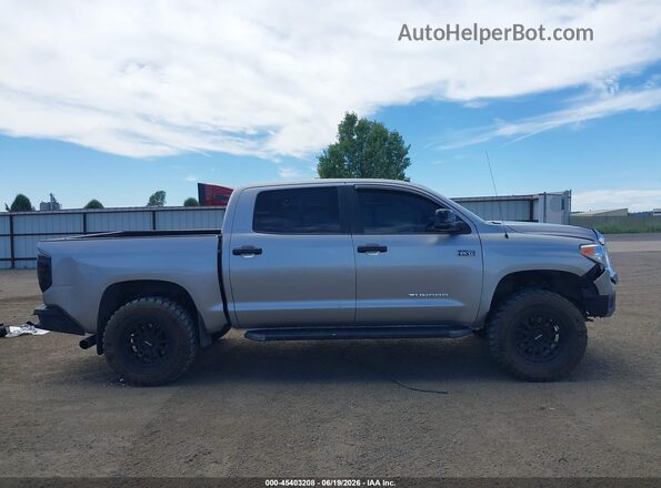 5TFDY5F13GX500839 2016 TOYOTA TUNDRA Silver Widok wnętrza z tyłu