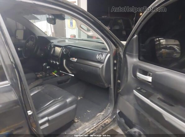 5TFDY5F14MX978621 2021 TOYOTA TUNDRA Черный Вид салона спереди