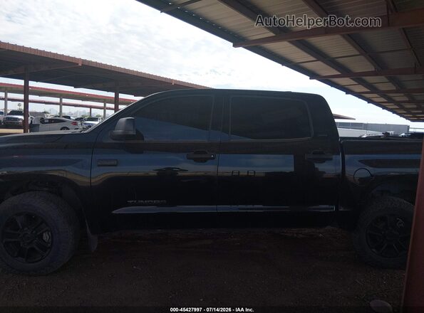 5TFDY5F14MX978621 2021 TOYOTA TUNDRA Черный Вид задней части салона