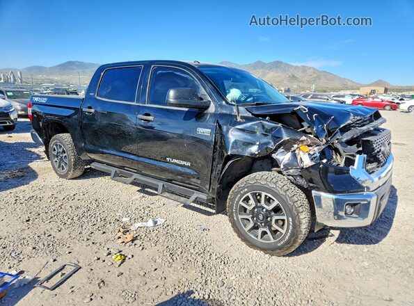 5TFDY5F15JX694586 2018 TOYOTA TUNDRA Black Przód prawy