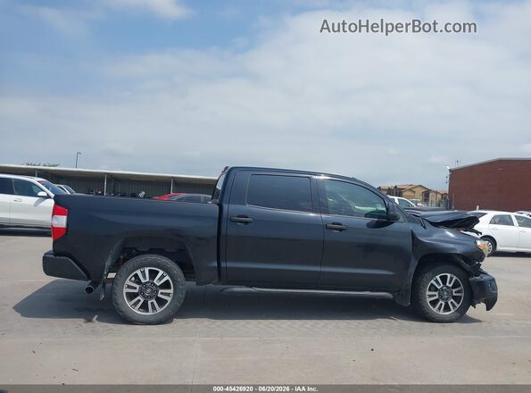 5TFDY5F16JX773779 2018 TOYOTA TUNDRA Black Панорамний вид салону 360°