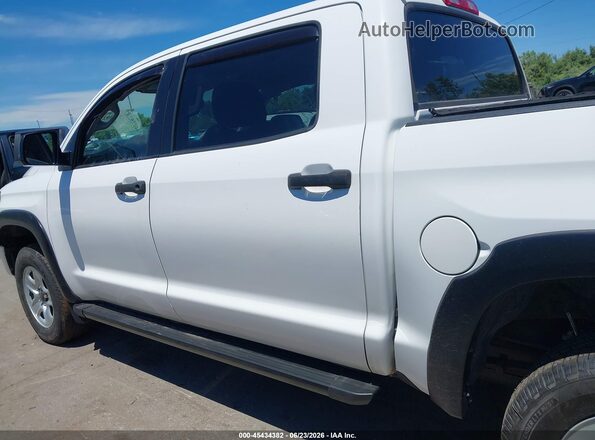 5TFDY5F18JX704074 2018 TOYOTA TUNDRA White სალონის 360-გრადუსიანი ხედი