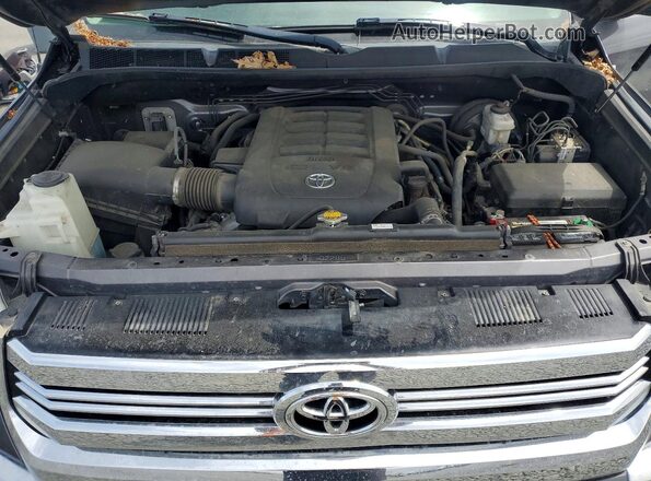 5TFDY5F19HX610313 2017 TOYOTA TUNDRA Gray Rear interior view