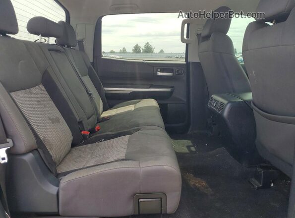 5TFDY5F19HX610313 2017 TOYOTA TUNDRA Gray Rear seats view