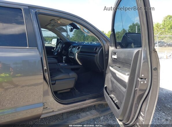 5TFDY5F1XKX796547 2019 TOYOTA TUNDRA Gray წინა სალონის ხედი