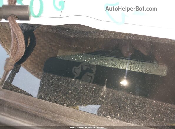 5TFDZ5BN2GX002959 2016 TOYOTA TACOMA Silver Vista del compartimento del motor
