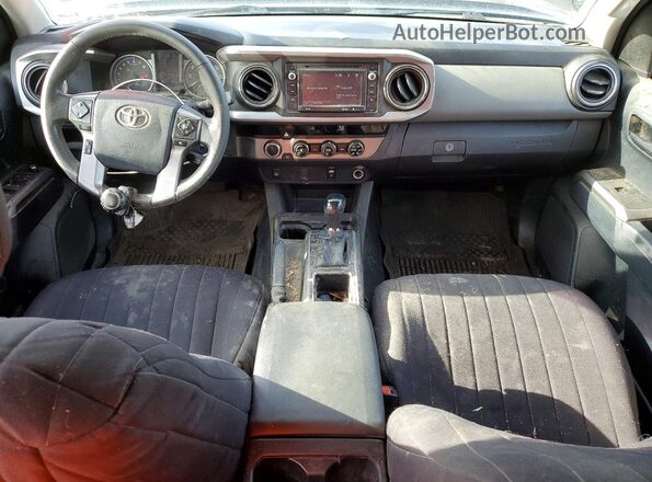 5TFDZ5BN4HX028349 2017 TOYOTA TACOMA Black Առջևի վահանակի տեսք