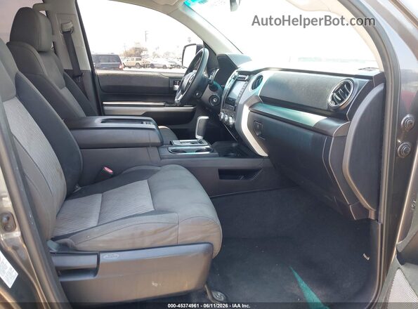 5TFEM5F11HX113305 2017 TOYOTA TUNDRA Gray 