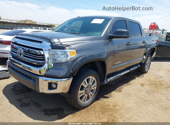5TFEM5F11HX113305 2017 TOYOTA TUNDRA Gray 