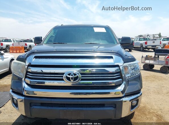 5TFEM5F11HX113305 2017 TOYOTA TUNDRA Gray 
