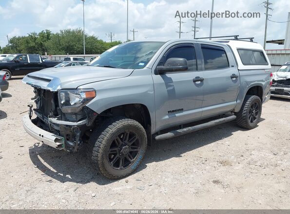 5TFEM5F15KX141986 2019 TOYOTA TUNDRA Серый Передняя левая четверть