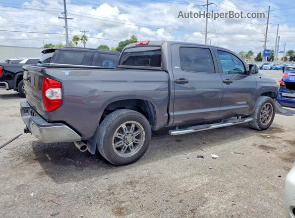 5TFEM5F17JX128672 2018 TOYOTA TUNDRA Gray 