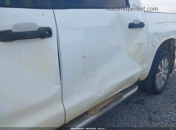 5TFEW5F17HX226590 2017 TOYOTA TUNDRA White 
