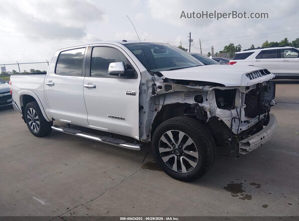 5TFFY5F10JX229447 2018 TOYOTA TUNDRA White Vista interior trasera