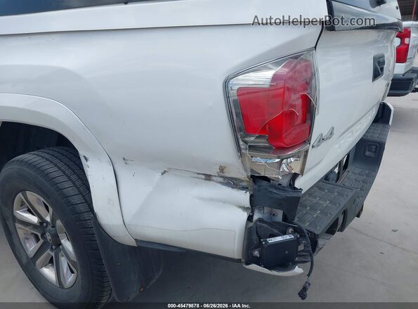 5TFGZ5AN3HX090744 2017 TOYOTA TACOMA White Front view