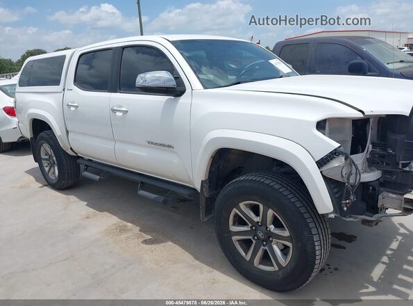 5TFGZ5AN3HX090744 2017 TOYOTA TACOMA White Rear interior view