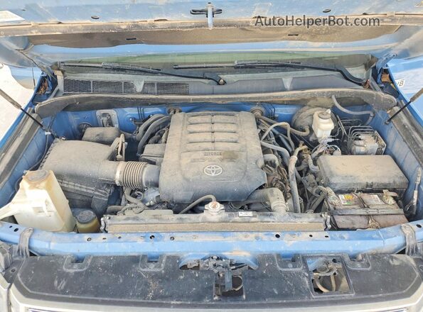 5TFHW5F19JX714894 2018 TOYOTA TUNDRA Blue Вид задньої частини салону