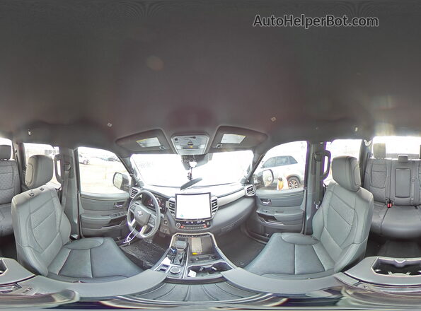 5TFJA5DB2SX324748 2025 TOYOTA TUNDRA Black VIN sticker view