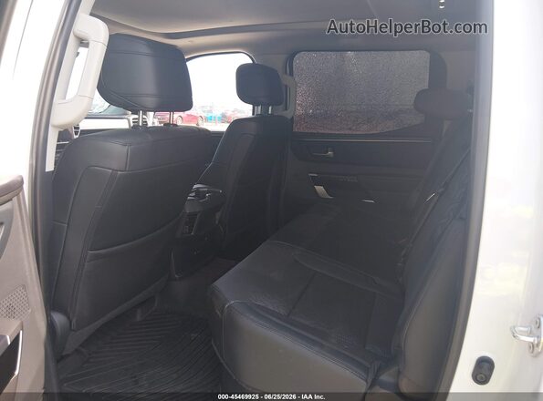 5TFJC5DB6RX065542 2024 TOYOTA TUNDRA HYBRID White VIN կոդի պիտակի տեսք