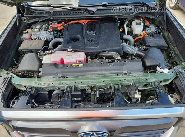 5TFJC5DBXPX039362 2023 TOYOTA TUNDRA Green Вид задньої частини салону