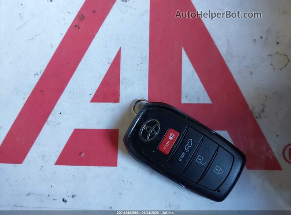 5TFKB5AA0TX054370 2026 TOYOTA TUNDRA White Widok deski rozdzielczej