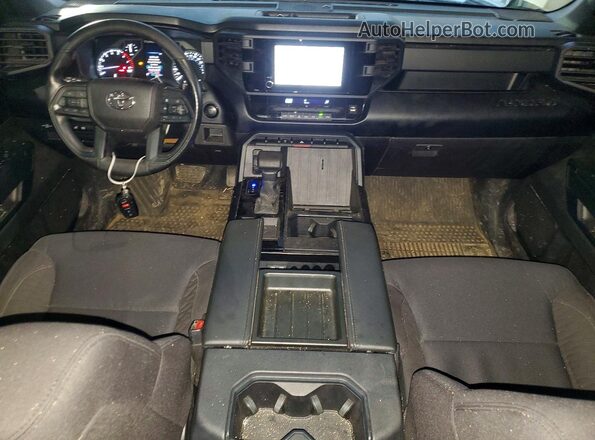 5TFKB5DB5TX339439 2026 TOYOTA TUNDRA White Dashboard view
