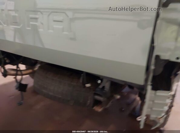 5TFLA5DB0NX033615 2022 TOYOTA TUNDRA Зеленый Вид спереди