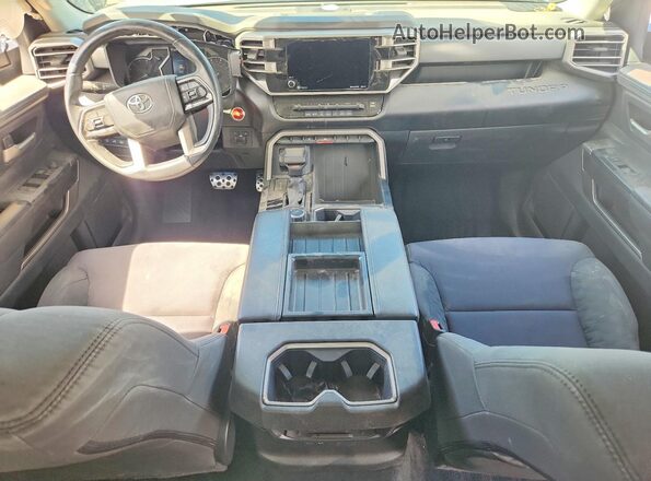 5TFLA5DB3RX187435 2024 TOYOTA TUNDRA Серый Вид панели приборов