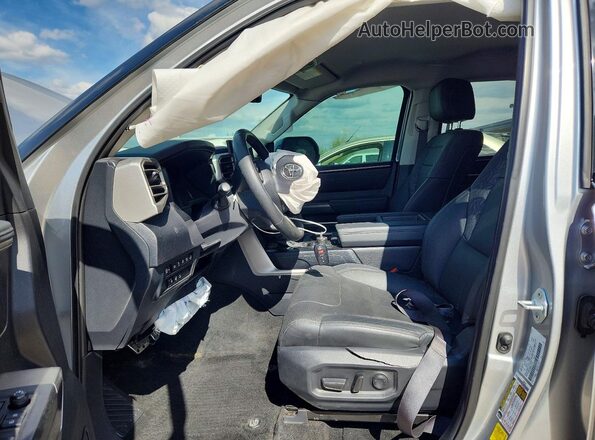 5TFLA5DB6PX124598 2023 TOYOTA TUNDRA Silver წინა სალონის ხედი