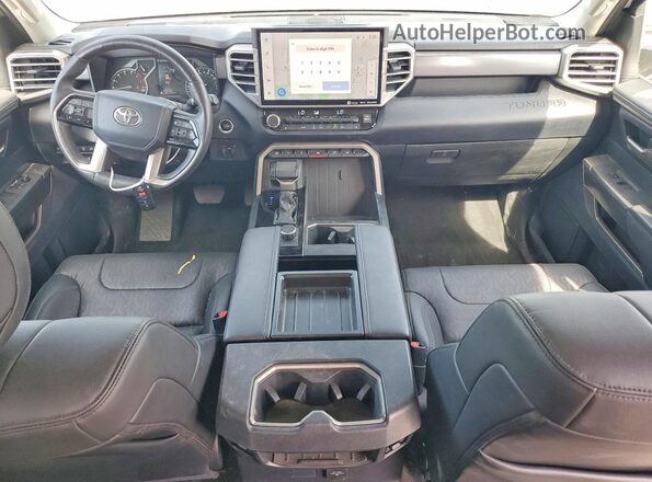 5TFLA5EC6NX001064 2022 TOYOTA TUNDRA Серебряный Вид панели приборов